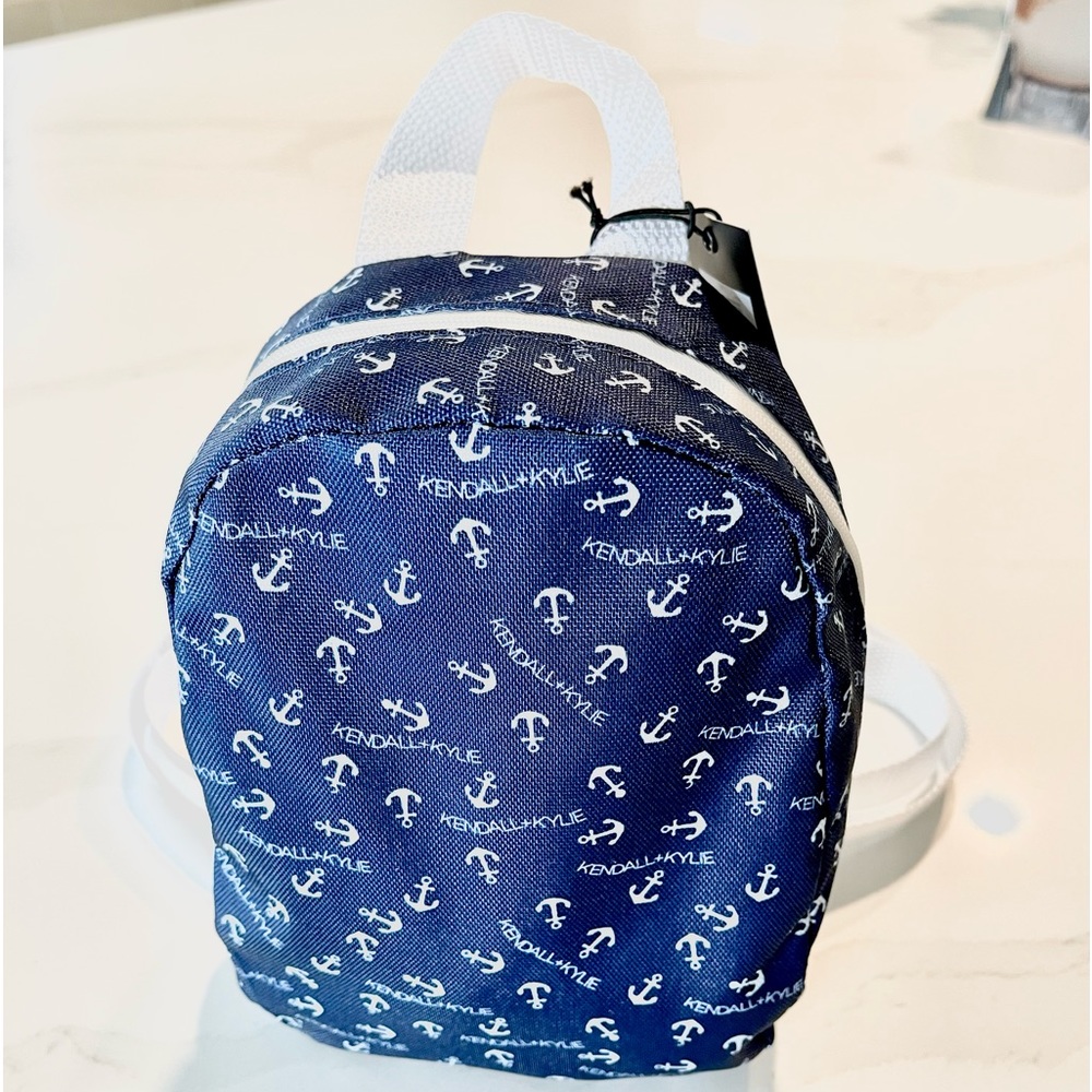 ‼️ SALE ‼️ KENDALL+KYLIE MINI ANCHOR BACKPACK - Picture 4 of 6
